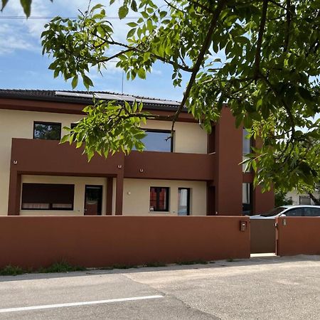 Vive Apartments Visit Veneto Express Castelfranco Veneto Esterno foto